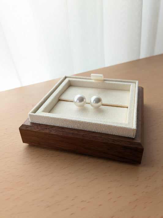 Silver Glow South Sea Pearl Pierce - Himekobo